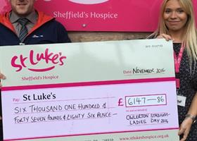 Ladies Day cheque presentation 2016